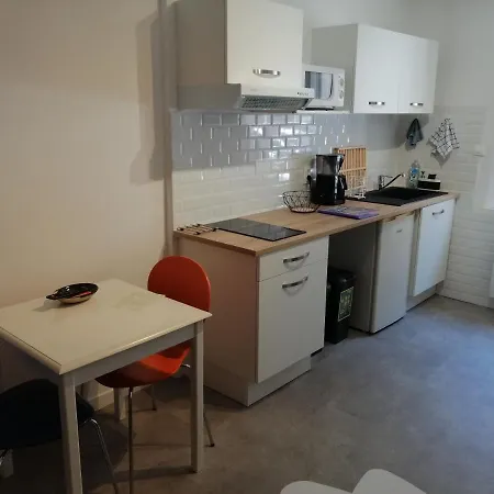 דירה Studio Au Quartier Sète