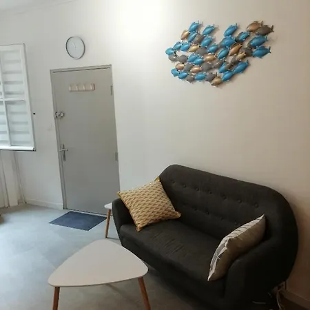 Studio Au Quartier דירה Sète